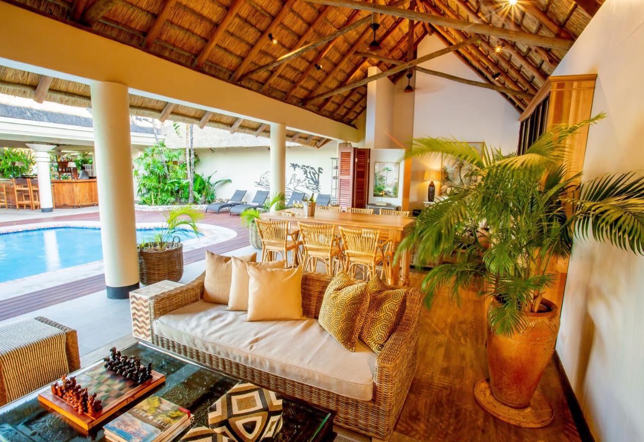 Ilala Lodge Hotel Виктория Фолс Екстериор снимка